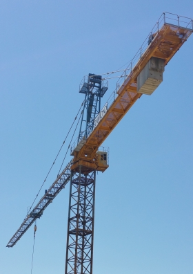 RAIMONDI ER240 - OVERSKY SA - GRU A TORRE